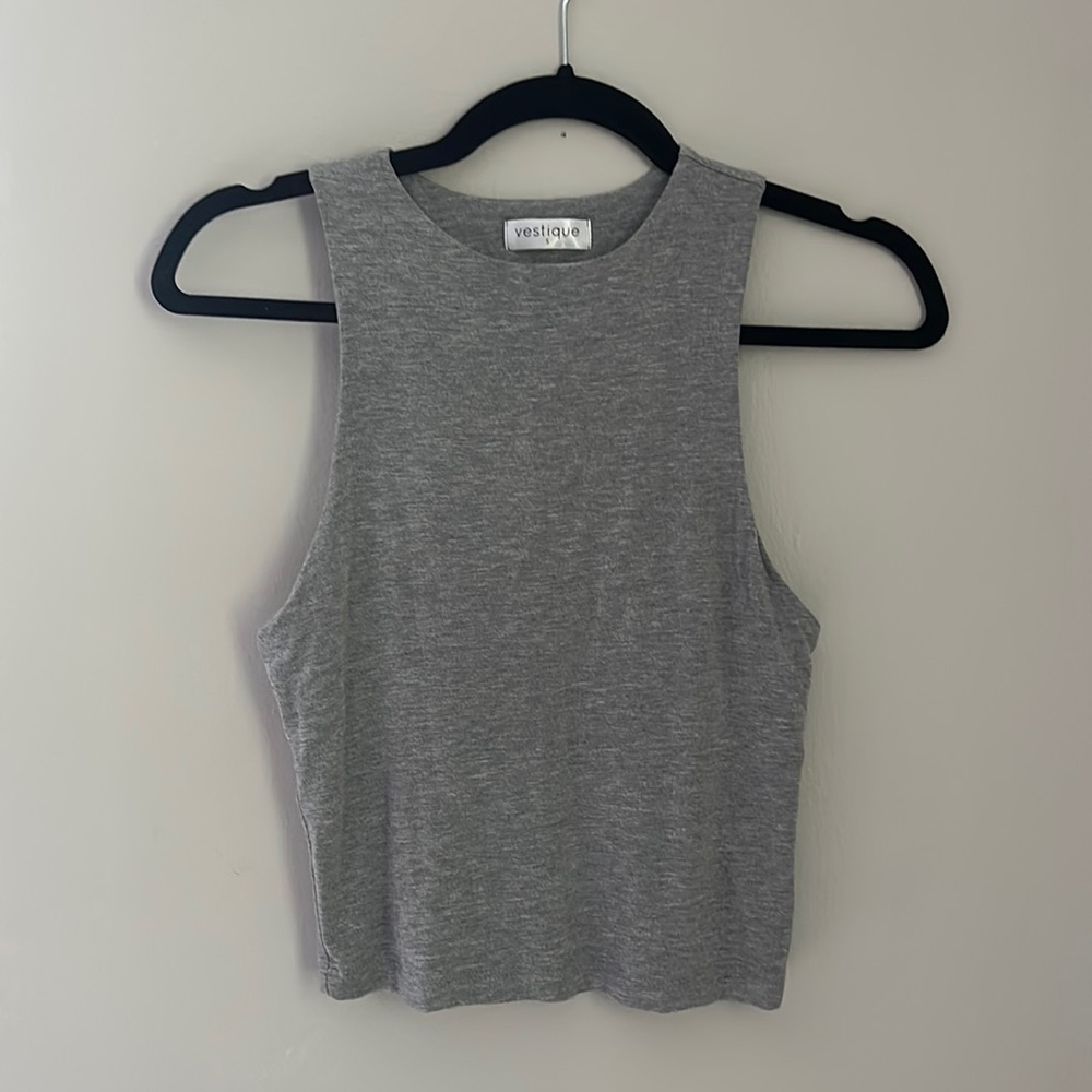 Vestique Tank Top